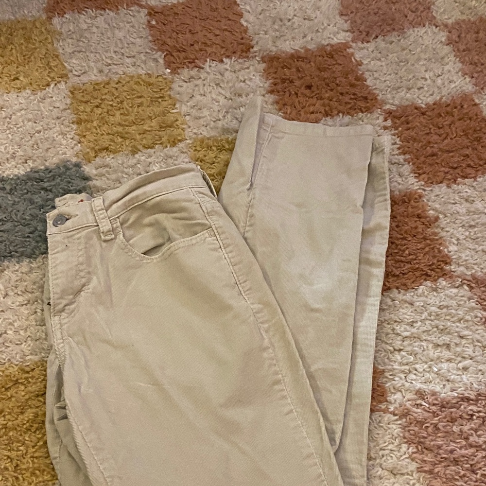 Levi 505 straight leg cords khaki color